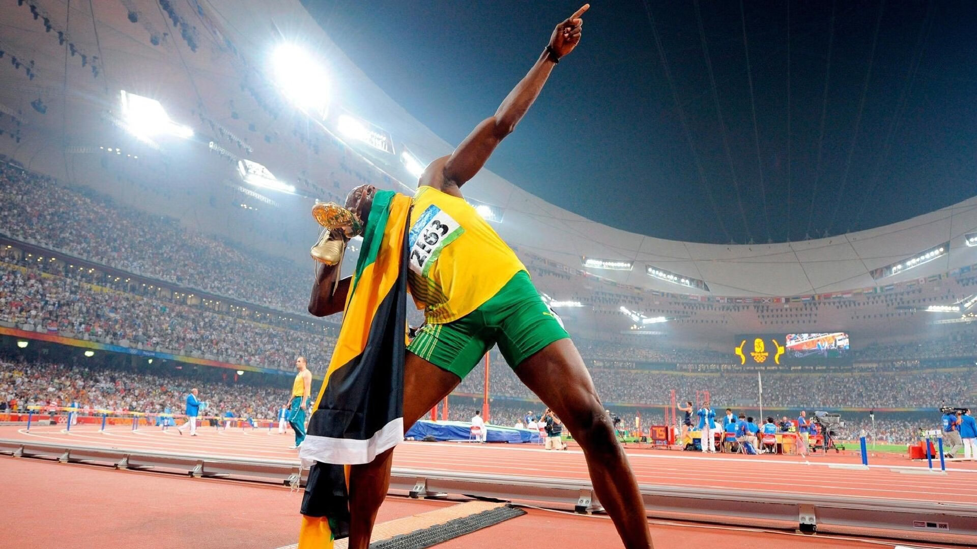 阿扎伦卡赛事官方发布战术调整新规，澳大利亚队争议不断！